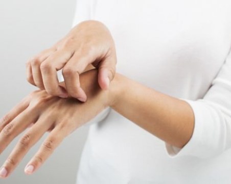 Защо се появява сърбеж на кожата през зимата?