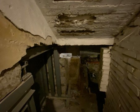 Мирослав Стамов отново отсвири проверяващите от РДНСК и общината