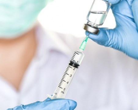 Къде ще има изнесени ваксинационни пунктове през почивните дни