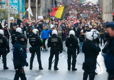 Хиляди излязоха на протест в Белгия срещу въведените ограничения в страната заради коронавирус