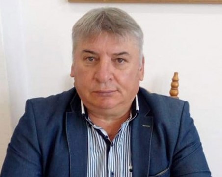 2 бона глоба за кмета на Ахелой, след като беше хванат да шофира пиян