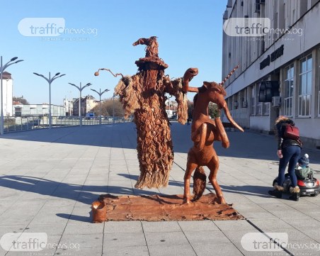 Магьосник във въздуха прикова погледите на Главната улица