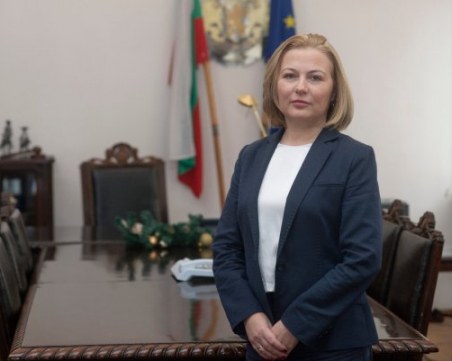 Надежда Йорданова: Целият ни арсенал срещу Гешев е в ход