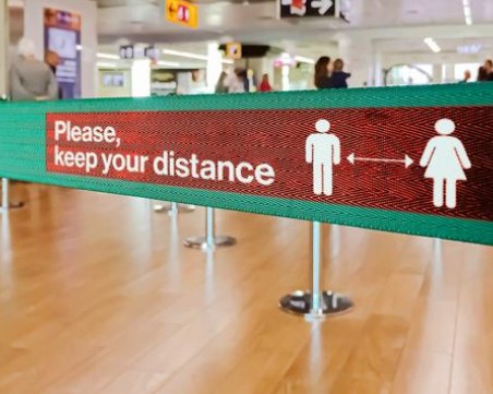 Нови мерки от днес за пътуващите в Гърция, пълен локдаун в Нидерландия