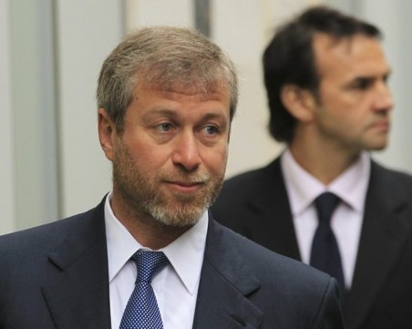 Роман Абрамович си купи най-скъпия частен самолет в Русия