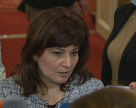 Здравният министър свиква експертен съвет заради ниската ваксинация