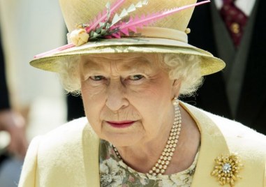 Британската кралица Елизабет II няма да пътува до Сандрингам за