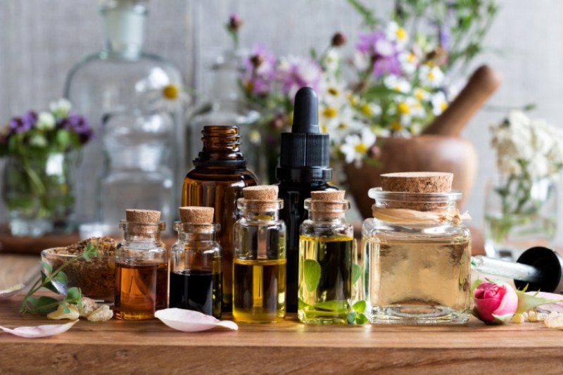 Eтеричните масла, които ще преобразят кожата ви