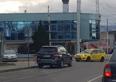 Трафикът по булевард Македония в пловдивския квартал Кючук Париж е