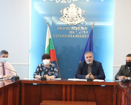 МЗ и Съвета на религиозните общности започват проваксинационна кампания