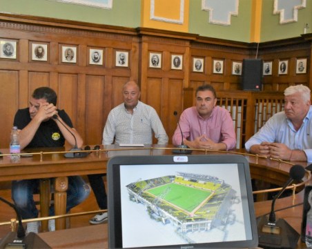 Арх. Савов:  Не ние бавим проекта за Колежа, а Общината – очакваме извинение от кмета