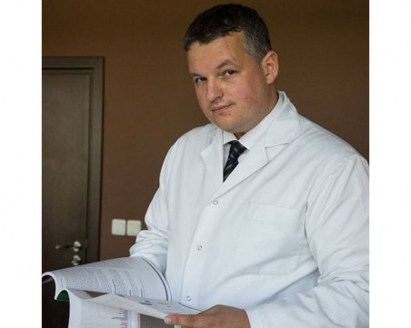 Коремният хирург Антон Тонев оглави здравната комисия в парламента