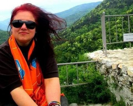 Пловдивчанка, връщаща деца в училище, се бори за титлата образователен медиатор на годината