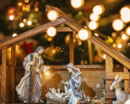 Празнуваме Коледа! Ето кои са днешните именици