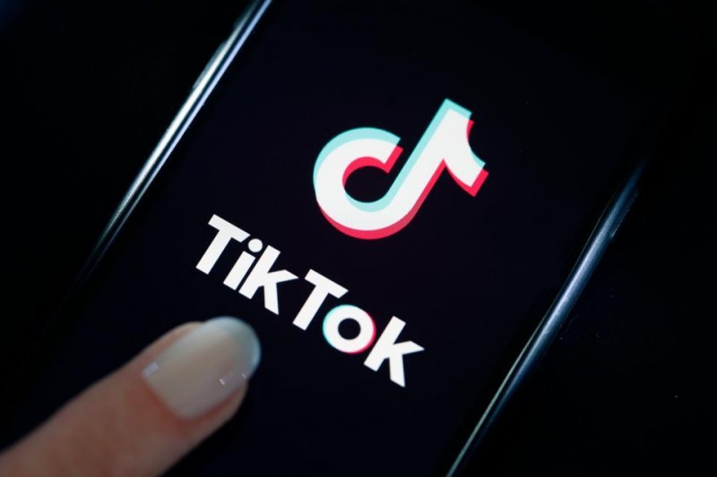 Приложението Тикток, известно с видеоклиповете си, е най-посещаваният сайт в