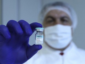 Турция започна масово производство на собствена ваксина срещу COVID-19