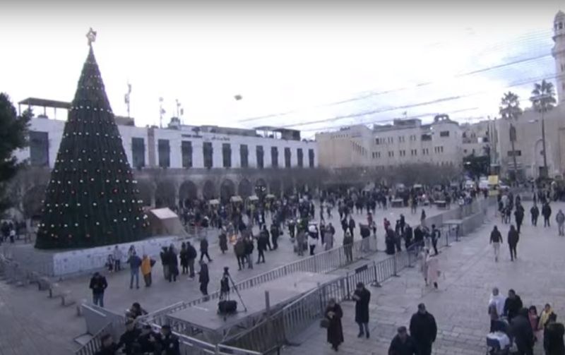 Традиционните празненства започнаха днес в Ерусалим, като процесия потегли за