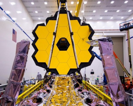 Гледайте на живо изстрелването на най-големия телескоп в света