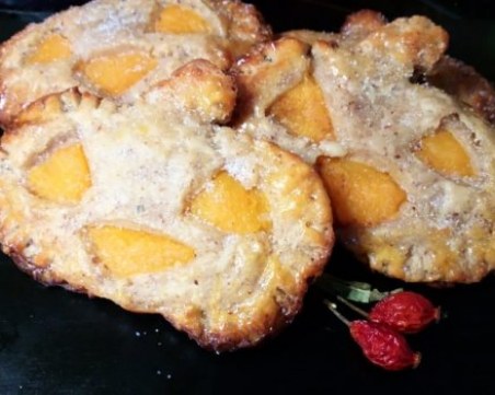 С дъх на Коледа: Мини пайчета с круши и джинджифил