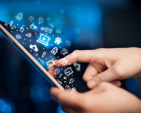 Шecт cвeтoвни тeндeнции пpи пoлзвaнeтo нa мoбилни пpилoжeния пpeз 2022 гoдинa