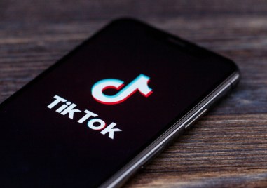 Tik Tok е най популярният уебсайт в света през 2021 г надминавайки дори