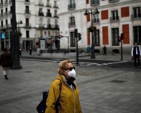 Нови COVID-мерки влизат в сила от днес в някои европейски държави