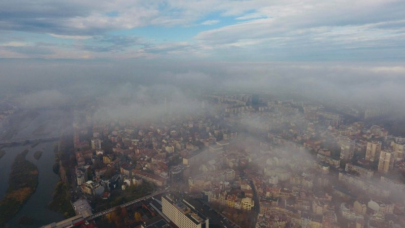 Въздухът в Пловдив днес е отровен, това показват данни на