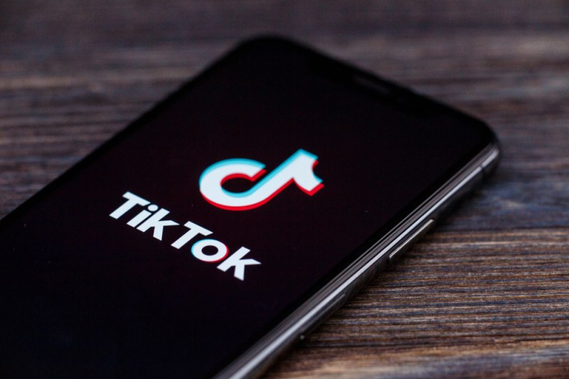 Tik-Tok стана приложението първенец за 2021 г., надмина Google