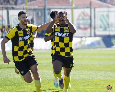 Маркиньос остава в Ботев поне до лятото