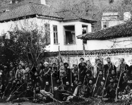 На този ден: Избухва Трънското въстание