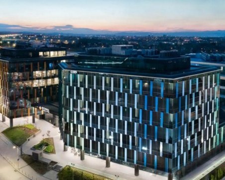 Собственикът на Виваком и Нова телевизия иска да купи Телелинк