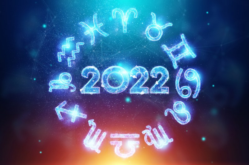Какво очаква всяка зодия през 2022?