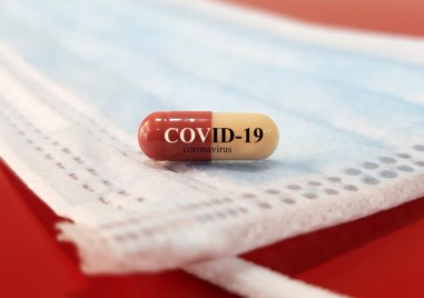 Великобритания одобри хапчето за лечение на COVID 19 на Pfizer за пациенти