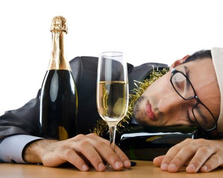 Какво да ядем при махмурлук, за да си върнем бързо формата?