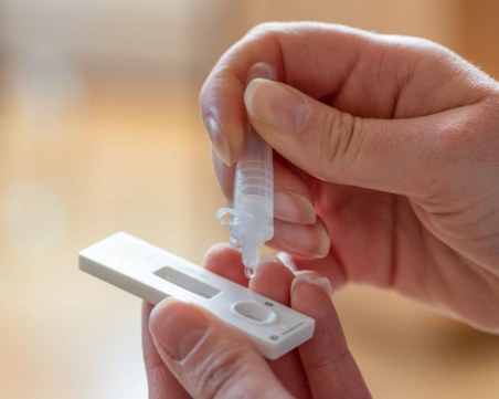 Рекорден брой новозаразени с COVID-19 във Великобритания и Италия