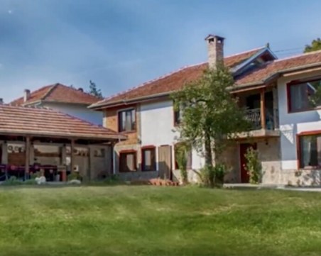 Върнаха парите на част от 25-те компании, резервирали една и съща вила за Нова година