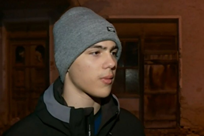 15-годишният Алекс е син на заместник-министъра на енергетиката Пламен ДанаиловСинът