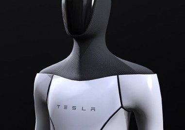 Илон Мъск сподели че обмисля Tesla Bot да бъде нещо повече от просто