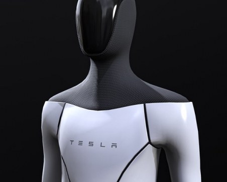 Роботът на Tesla може да бъде вашият следващ най-добър приятел