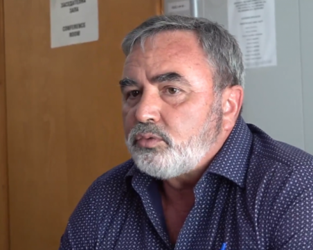 Доц. Кунчев: Очакваме върхови стойности, но без да е драматично – пълен локдаун не обсъждаме