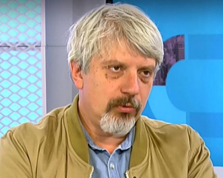 Проф. Витанов: Февруари ще е месецът на Омикрон, 10 000 на ден е оптимистичен вариант