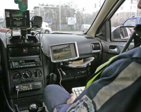 Въвеждат изцяло електронно връчване на актовете и фишовете за пътни нарушения