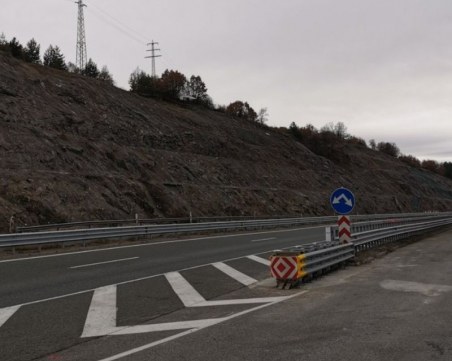 Поставиха нови знаци на АМ 