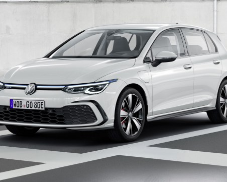 VW Golf ще остане най-продаваният автомобил в Европа за 2021