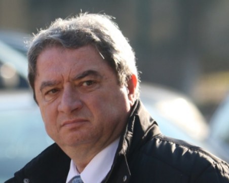 Емануил Йорданов: СРС не може да се използва в случай за фалшив зелен сертификат