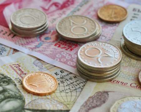 КНСБ: Минималната заплата трябва да стане 750 лева