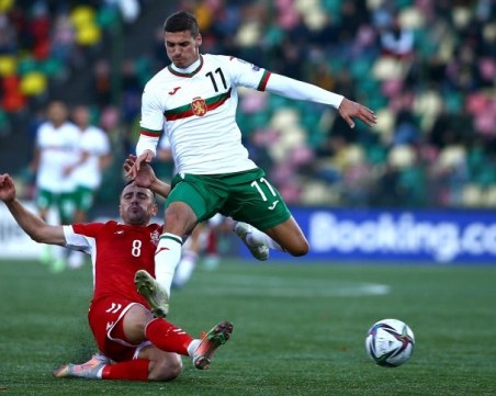 Олимпиакос също влиза в борбата за Десподов