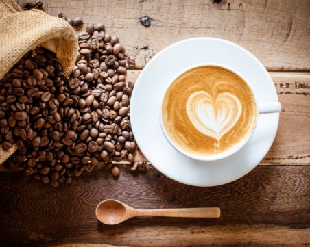 Вредно ли е да пием кафе на празен стомах?