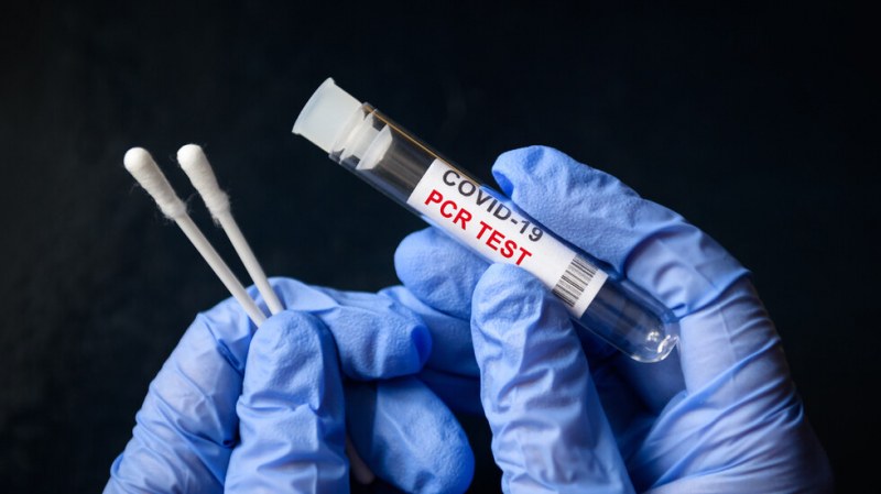 Без тест за COVID-19 за ваксинирани преди пътуване до Англия