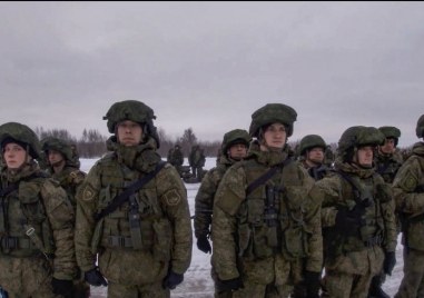 Ден след пристигането на военни сили ръководени от Русия казахсатнският